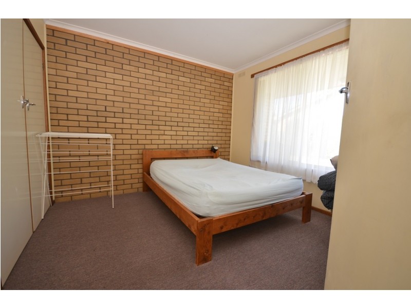 1/8 Lawrence Street, Alfredton VIC 3350