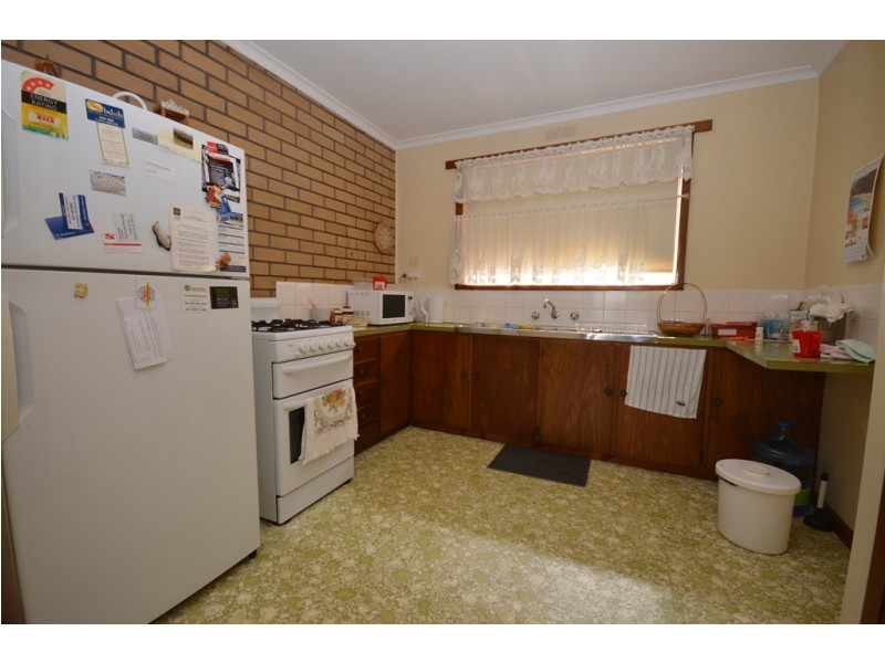 1/8 Lawrence Street, Alfredton VIC 3350