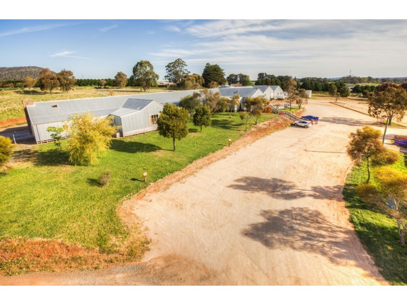 9367B Western Highway, Warrenheip VIC 3352