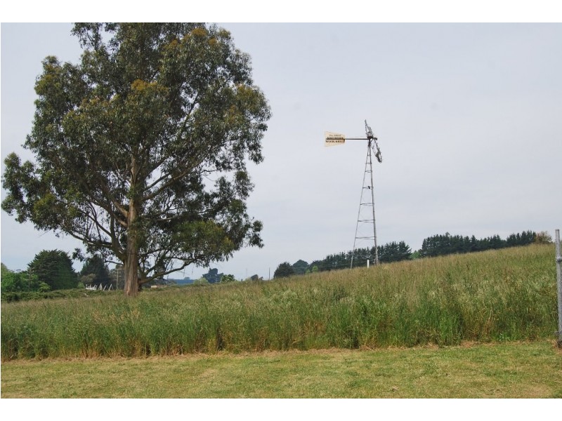 9367B Western Highway, Warrenheip VIC 3352