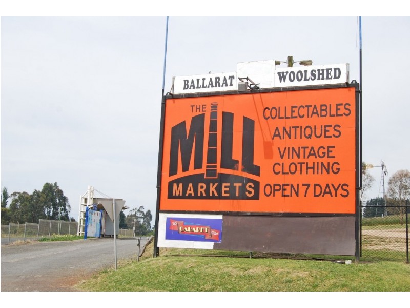 9367B Western Highway, Warrenheip VIC 3352