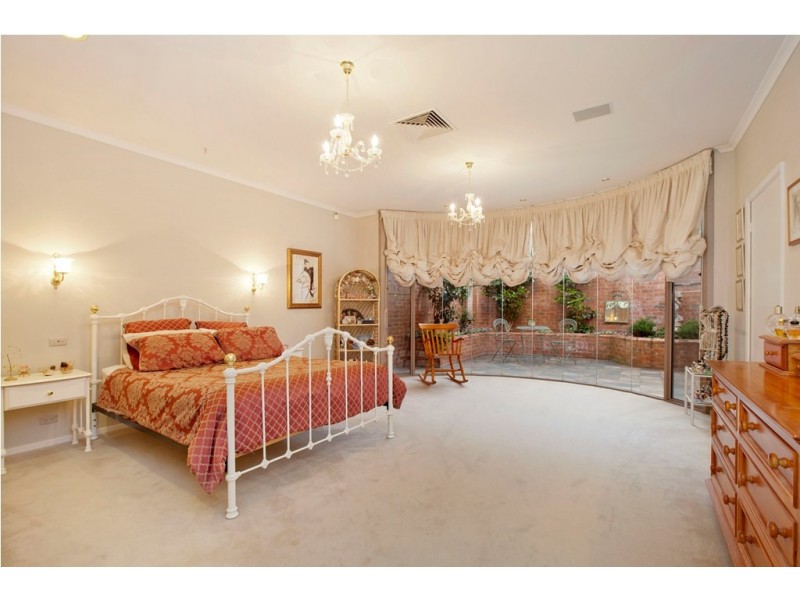 7 Sainsbury Court, Mount Clear VIC 3350