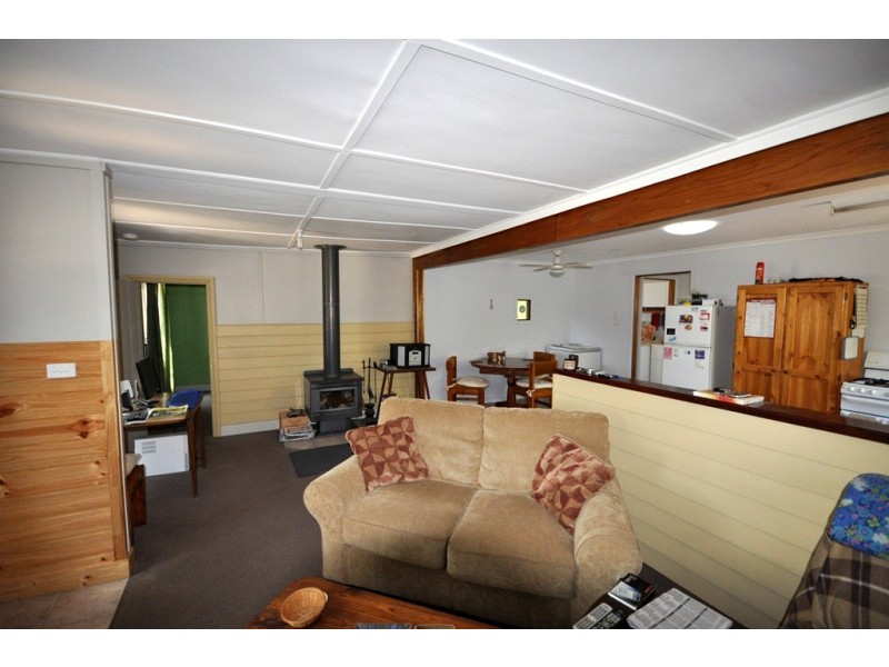 5 Burke Street, Beaufort VIC 3373