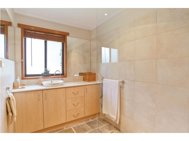 120 Exchequer Road, Cape Clear VIC 3351