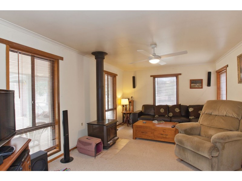 120 Exchequer Rd, Cape Clear VIC 3351