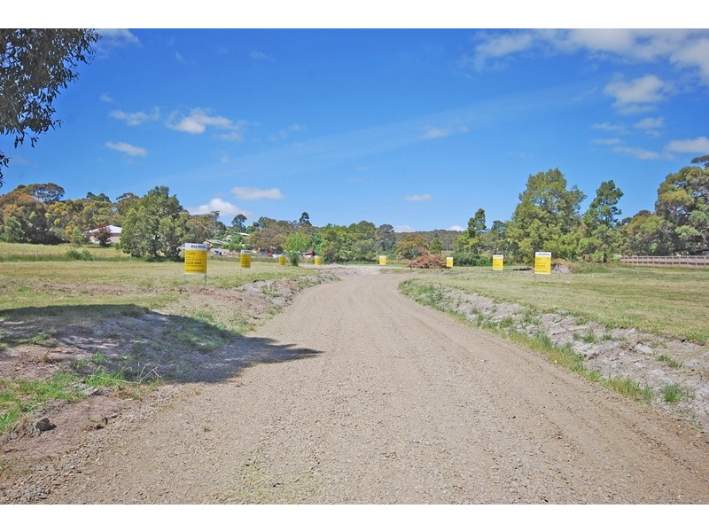 Lot 4, 421 Richards Street, Canadian VIC 3350