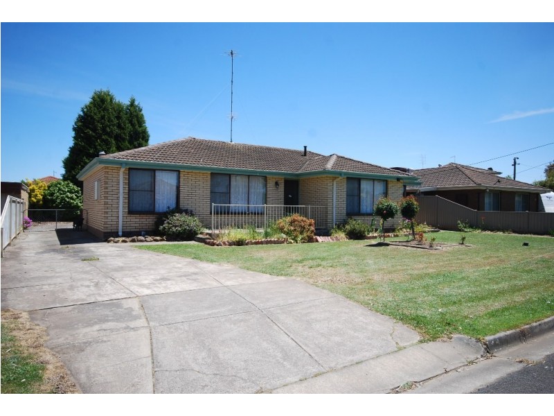 11 Lewis Court, Sebastopol VIC 3356