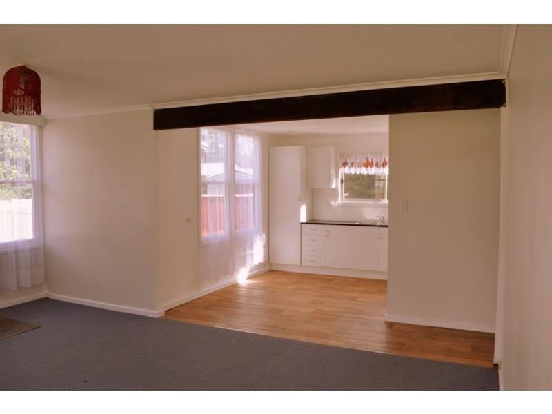 38 Green Street, Elmhurst VIC 3469