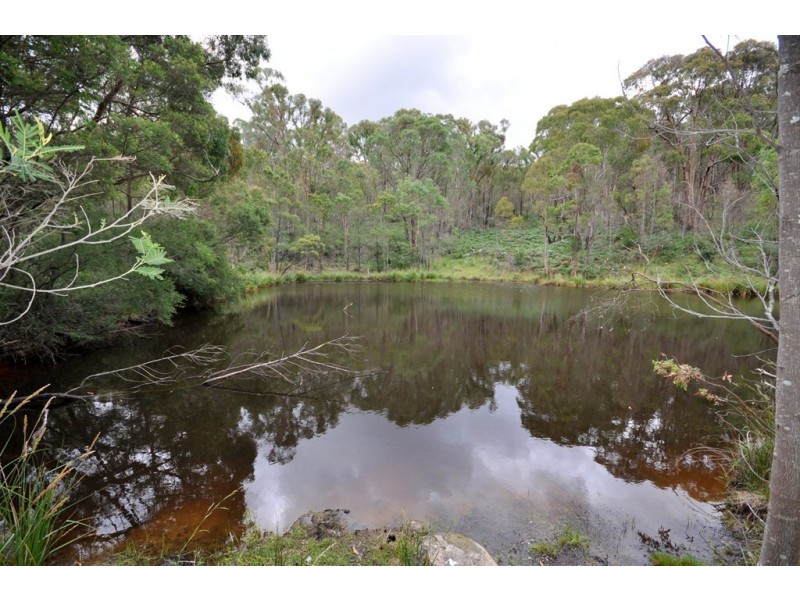 832 Staffordshire Reef Road, Berringa VIC 3351