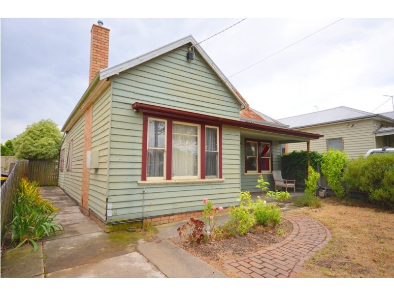 106 Brougham Street, Soldiers Hill VIC 3350