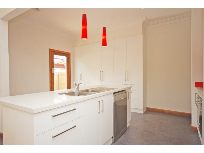 401 Armstrong Street North, Soldiers Hill VIC 3350