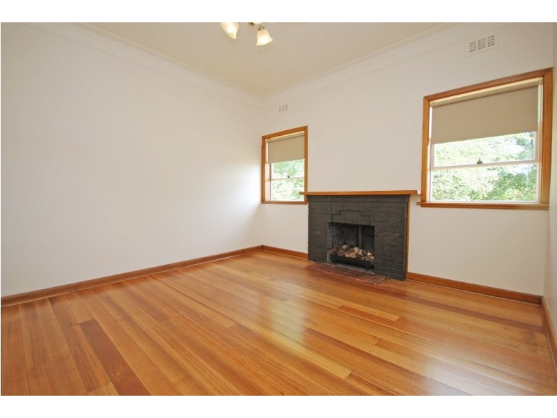 401 Armstrong Street North, Soldiers Hill VIC 3350