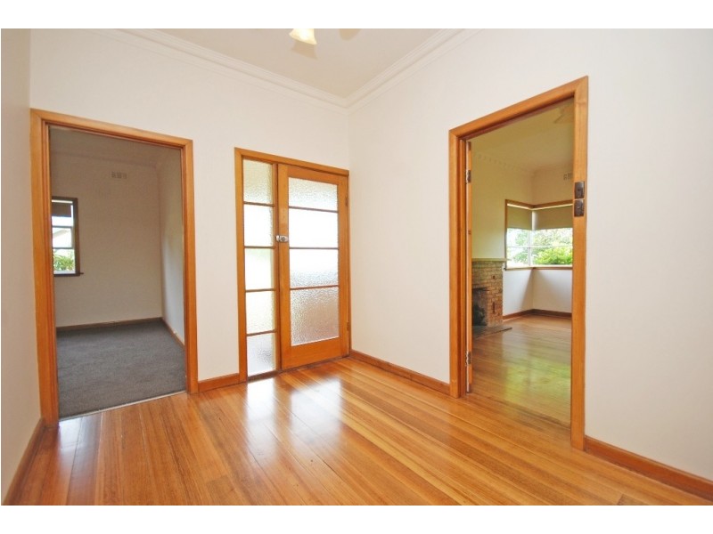 401 Armstrong Street North, Soldiers Hill VIC 3350