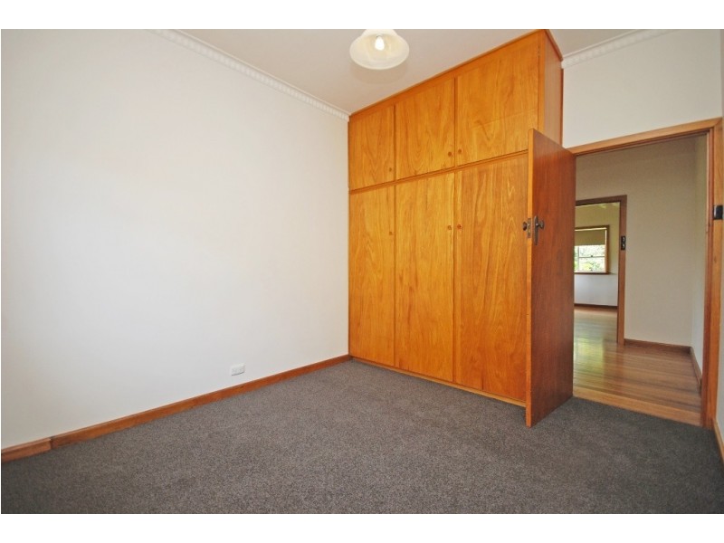 401 Armstrong Street North, Soldiers Hill VIC 3350
