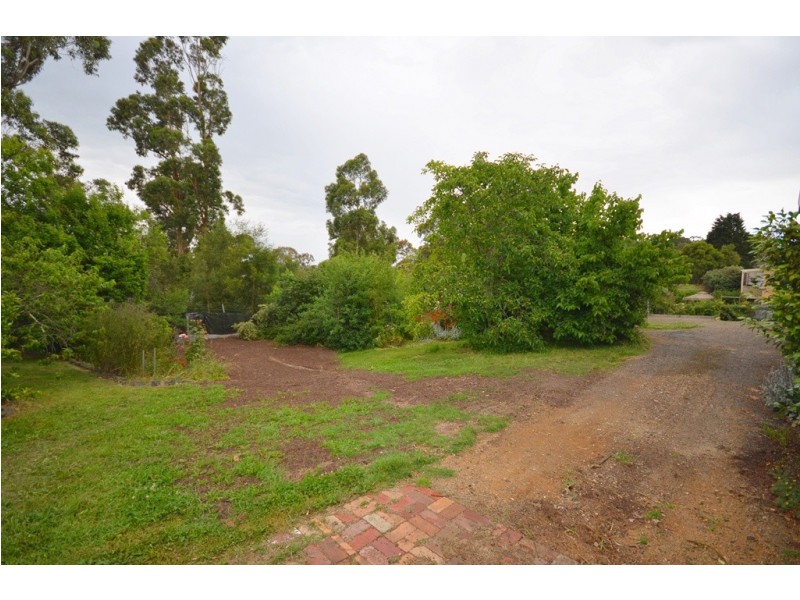 25 Magpie Street, Golden Point VIC 3350