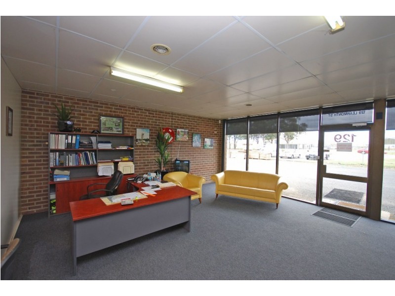 129 Learmonth Street, Alfredton VIC 3350