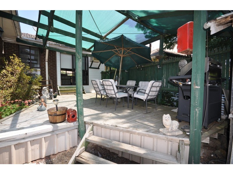 42 Melbourne Road, Creswick VIC 3363