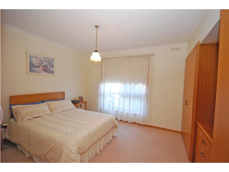 14 Kinnane Court, Ballarat North VIC 3350