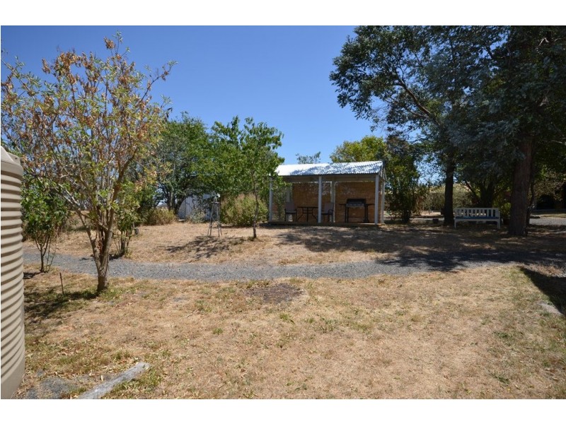 435 Happy Valley Road, Linton VIC 3360