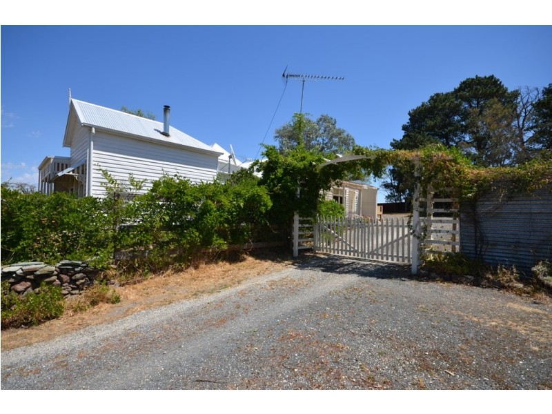 435 Happy Valley Road, Linton VIC 3360