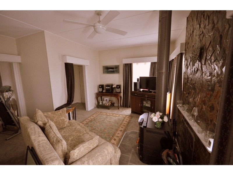 48 Heriot Street, Lismore VIC 3324