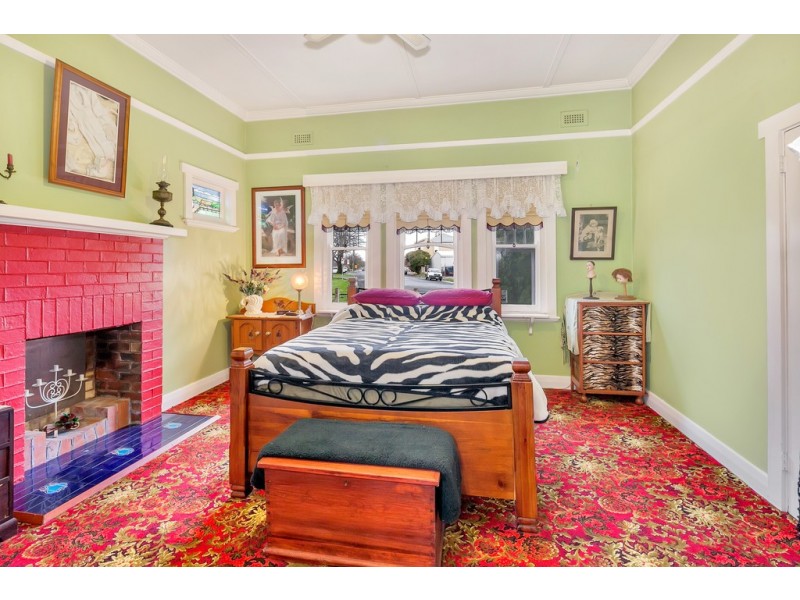 2 Livingstone Street, Beaufort VIC 3373