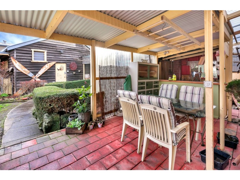 2 Livingstone Street, Beaufort VIC 3373