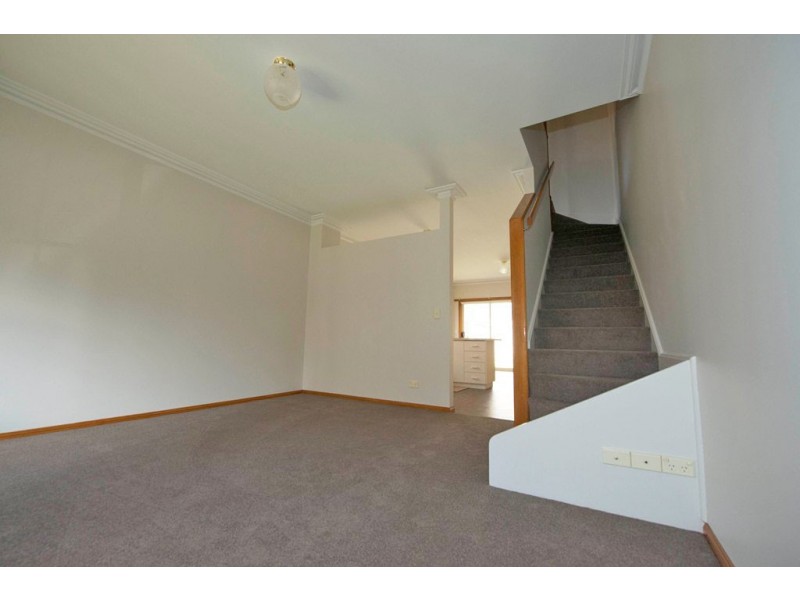 21 High Street, Lake Wendouree VIC 3350