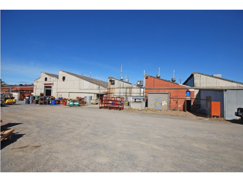 Allotment 3G and 3E, 903 Latrobe Street, Delacombe VIC 3356