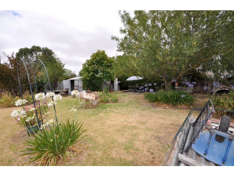 7 Gray Street, Lismore VIC 3324