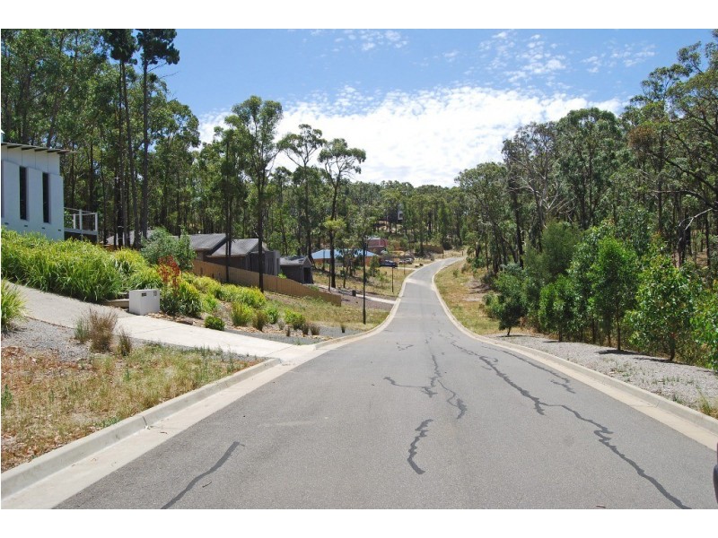 11 Brodie Court, Mount Helen VIC 3350