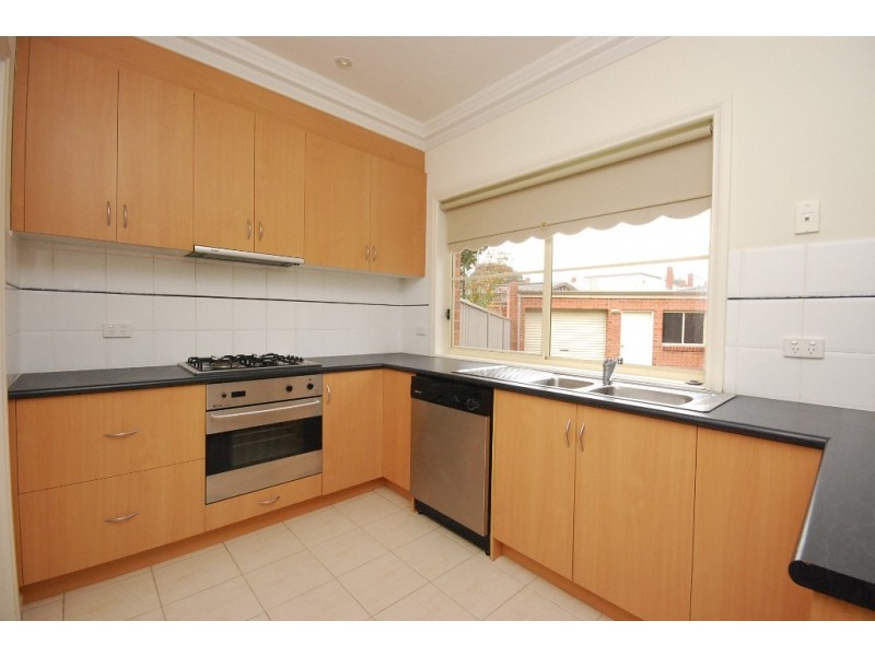 207 Neil Street, Soldiers Hill VIC 3350