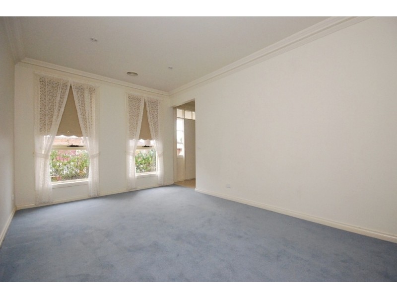 207 Neil Street, Soldiers Hill VIC 3350