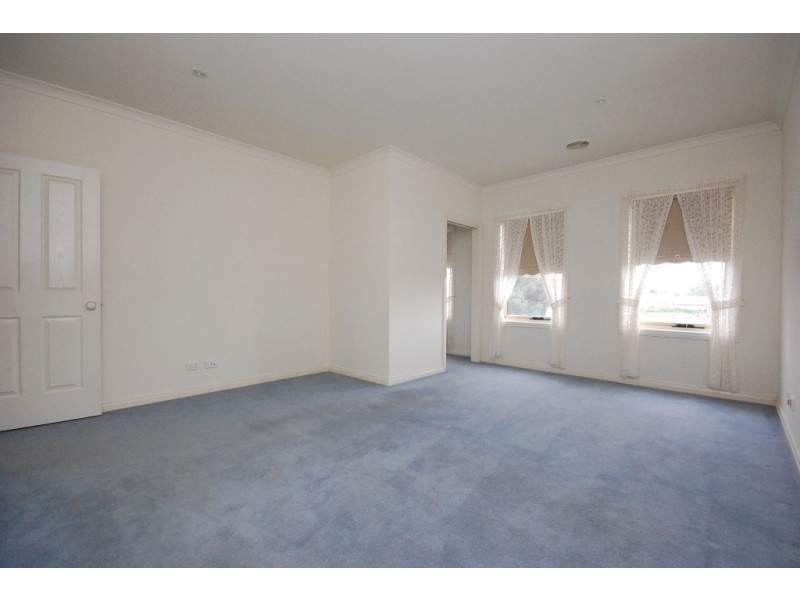 207 Neil Street, Soldiers Hill VIC 3350