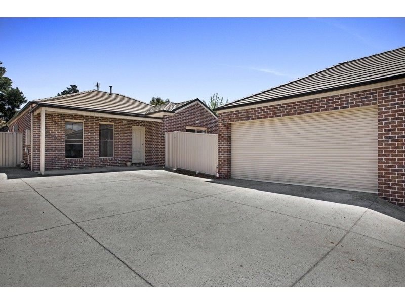 4/740 Geelong Road, Canadian VIC 3350
