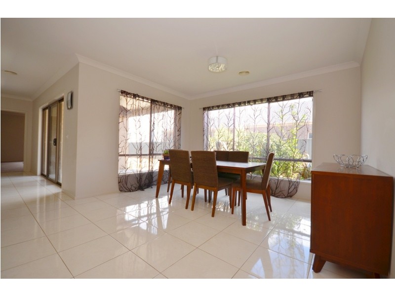 124 Alfredton Drive, Alfredton VIC 3350