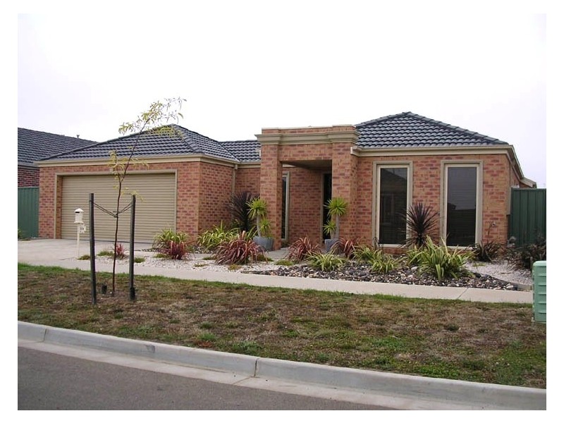 59 Faversham Avenue, Lake Gardens VIC 3355