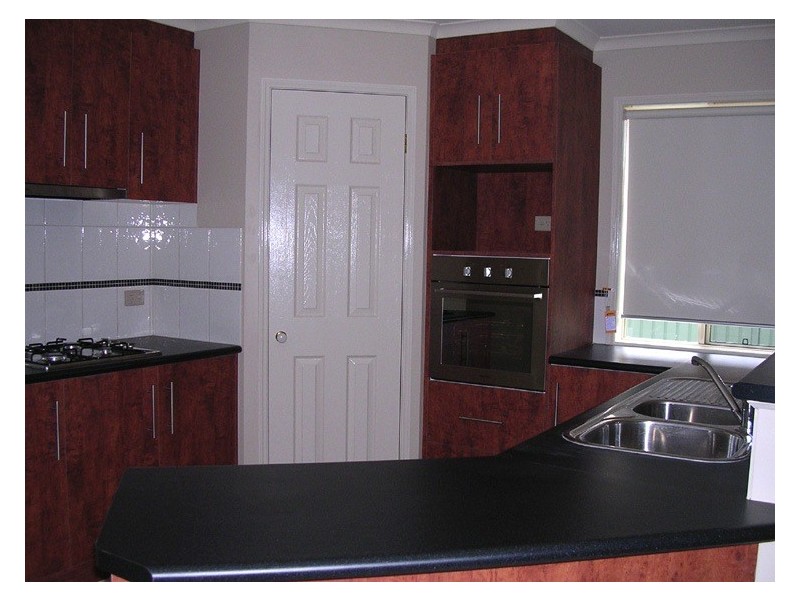 59 Faversham Avenue, Lake Gardens VIC 3355