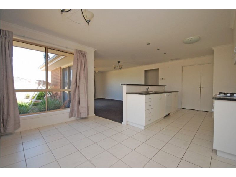 3 Blandford Street, Canadian VIC 3350