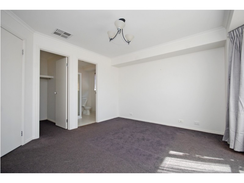 3 Blandford Street, Canadian VIC 3350