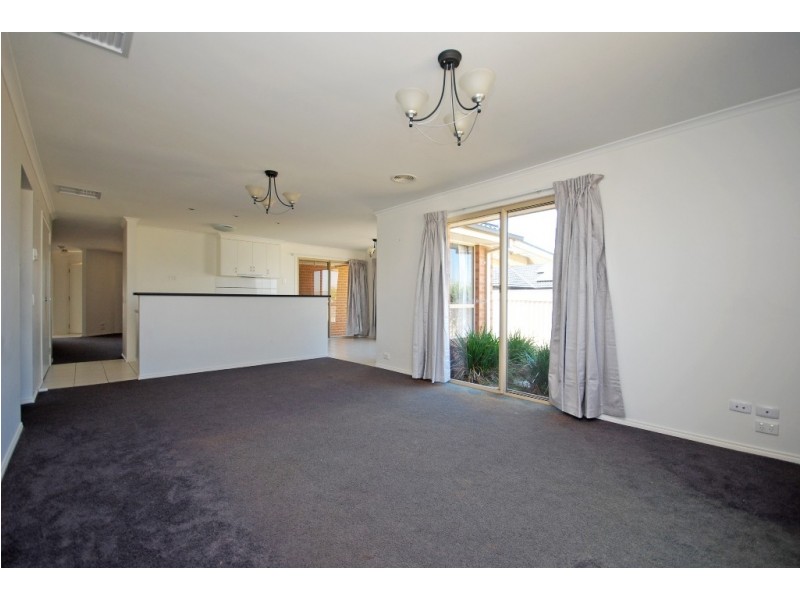 3 Blandford Street, Canadian VIC 3350