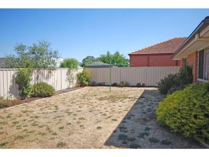 3 Blandford Street, Canadian VIC 3350