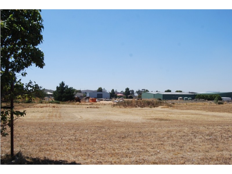 13 Icon Drive, Delacombe VIC 3356