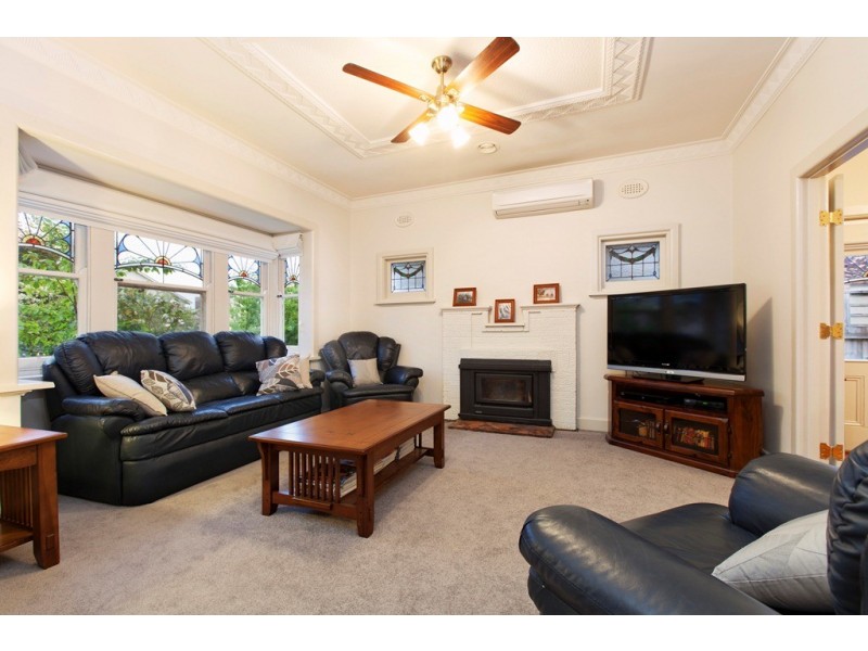 6 Brawn Avenue, Lake Wendouree VIC 3350