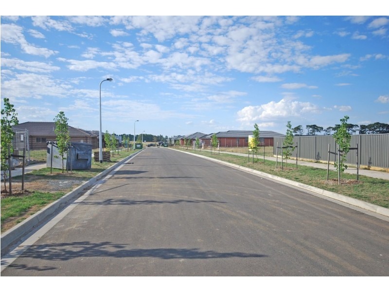 21 (Lot 38) Sutcliffe Street, Alfredton VIC 3350