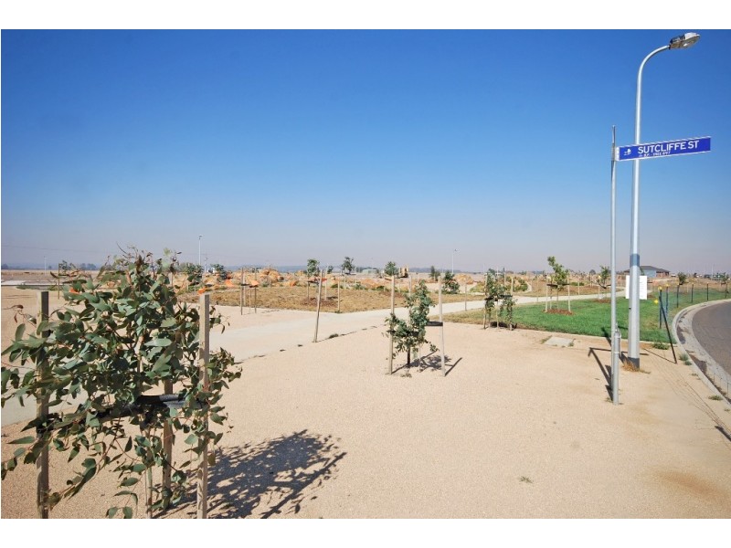 21 (Lot 38) Sutcliffe Street, Alfredton VIC 3350