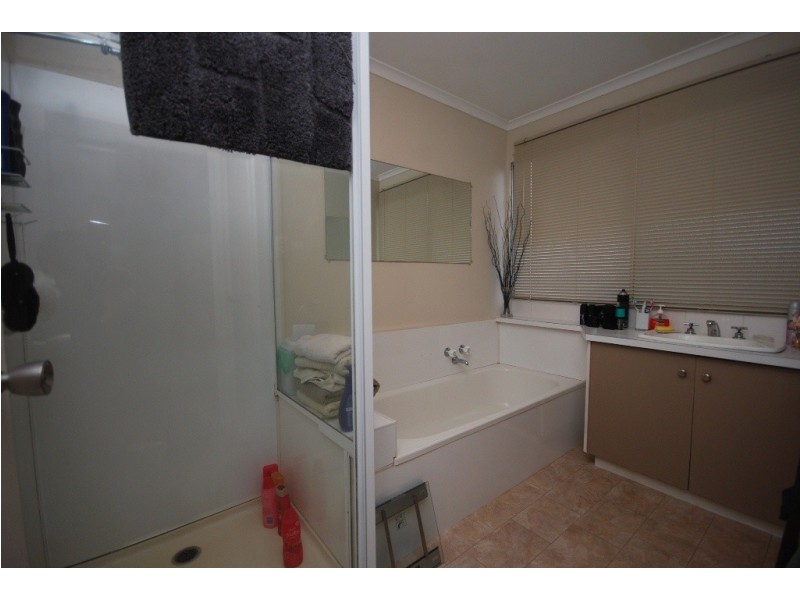 138 Mansfield Avenue, Mount Clear VIC 3350