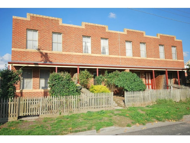 2/4 Lal Lal Street, Golden Point VIC 3350
