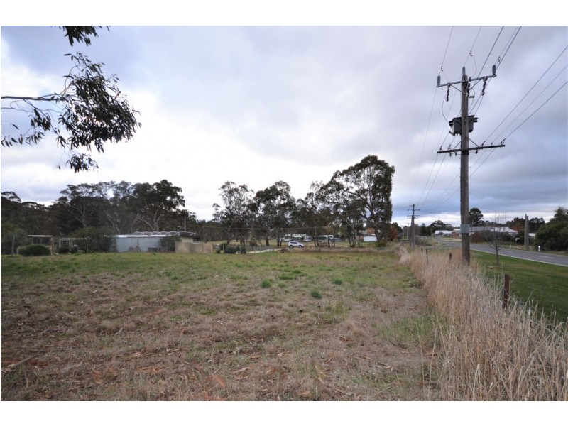 Lot 10 Pyrenees Highway, Amphitheatre VIC 3468