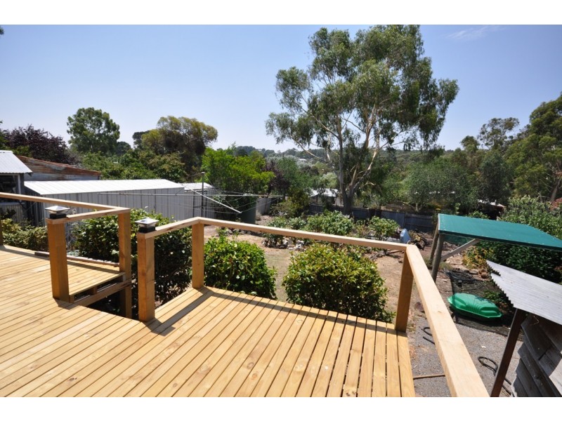 42 Melbourne Rd, Creswick VIC 3363